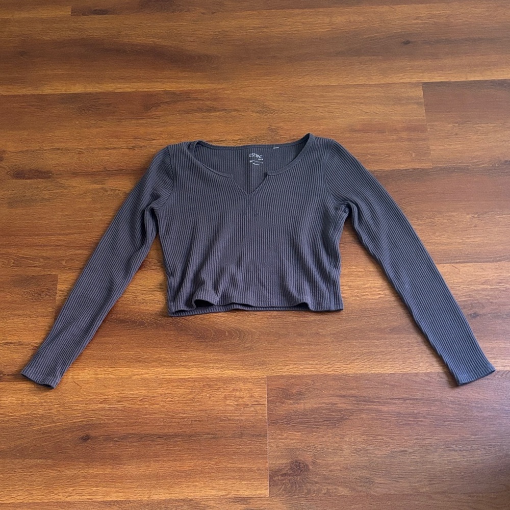 PacSun Gray Ribbed Long Sleeve Crop Top - M